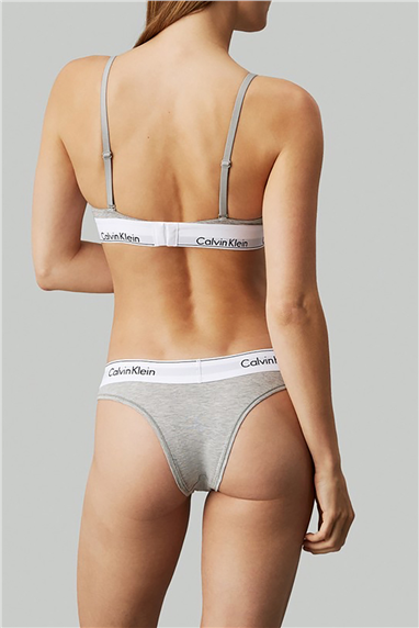 Calvin Klein Kadın Tekli Külot