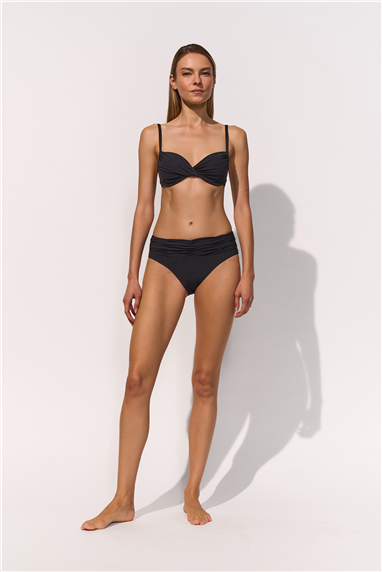 Maryan Mehlhorn Bikini Altı