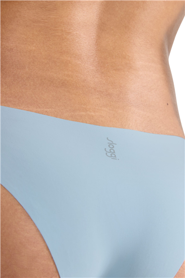 Sloggi ZERO Feel 20 Tiny tanga Kadın Külot