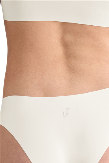 Sloggi ZERO Feel 20 Tiny tanga Kadın Külot