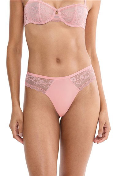 Triumph Comfort Allure String Kadın Külot