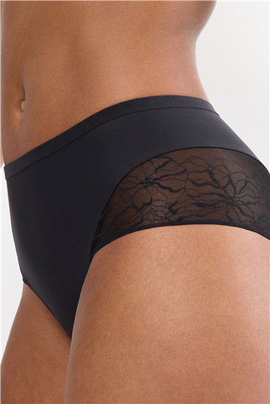 Triumph Kadın Comfort Contour Maxi Külot Siyah