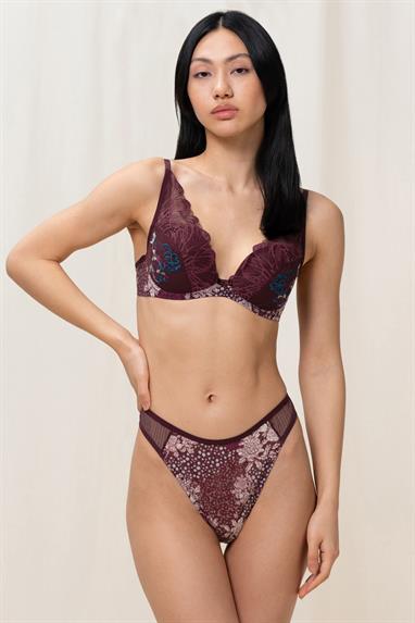 Triumph Lavish Spotlight High Waist Thong Külot