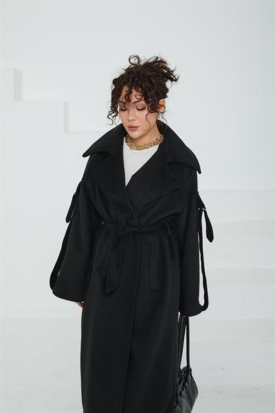 Kolları Cep Detaylı Kaşe Kaban Siyah