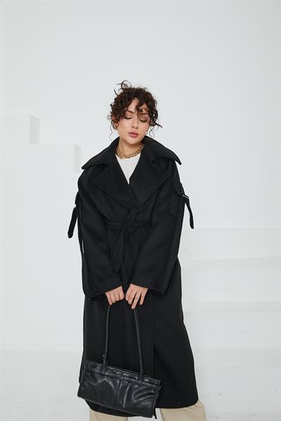 Kolları Cep Detaylı Kaşe Kaban Siyah