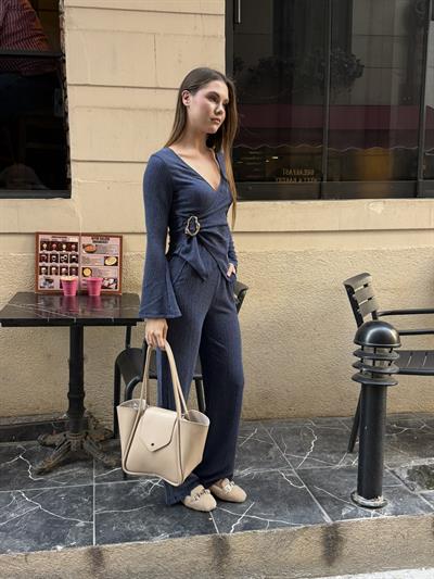 Kruvaze Tokalı Takım Lacivert