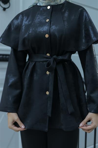 Varak Baskılı Pelerinli Takım Siyah