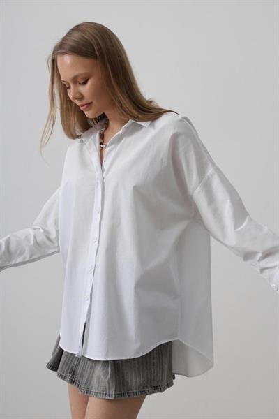 Geniş Manşet Detaylı Gömlek - Beyaz