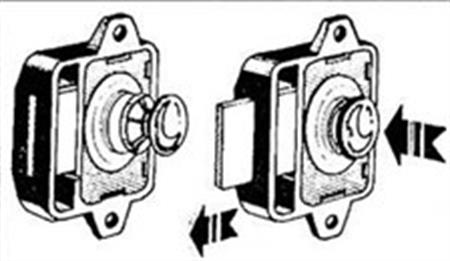 38.36.180 kilit için buton - halka. Delik Ø 26mm.