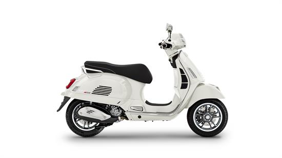 Vespa GTS Super 250cc 2024 ABS Scooter