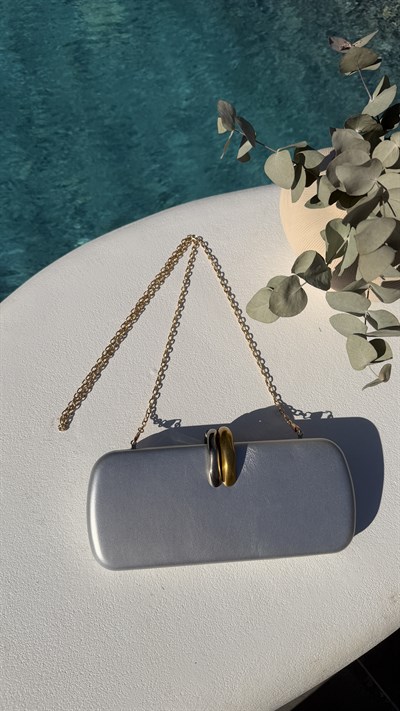 Lune Gri Zincir Askılı Kutu Formlu Clutch Çanta