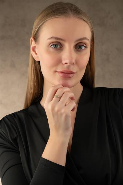 etrafi-burgulu-oval-yuzuk---bae0-.jpg