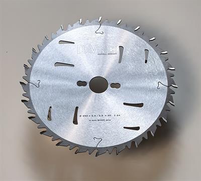 DaVinci 200x3,2x30mm 20 diş Ağaç ve Kereste Testeresi - Atlamalı | Endüstriyel TCT Elmas Daire Testere