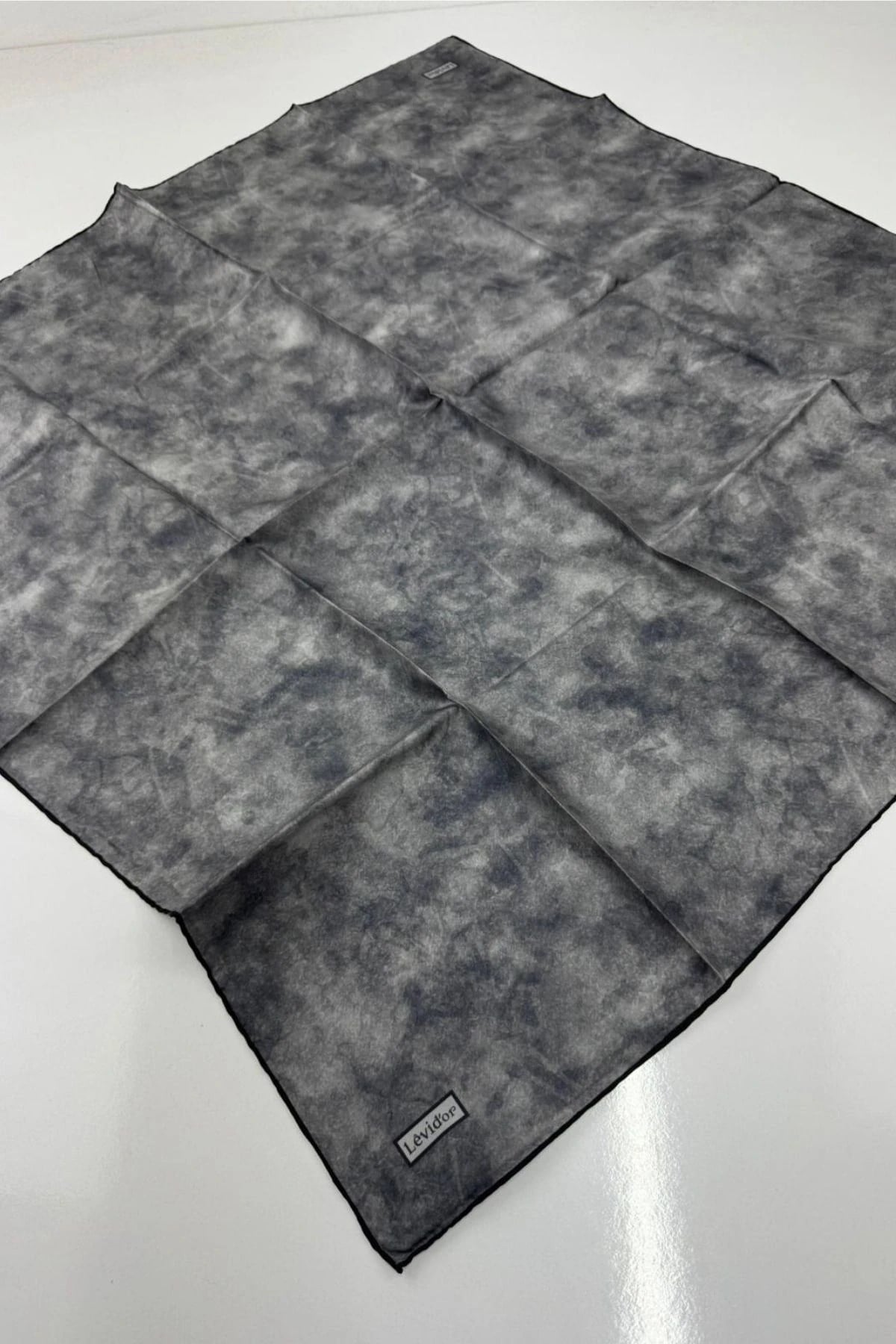 Levidor Twill İpek Eşarp LD1208