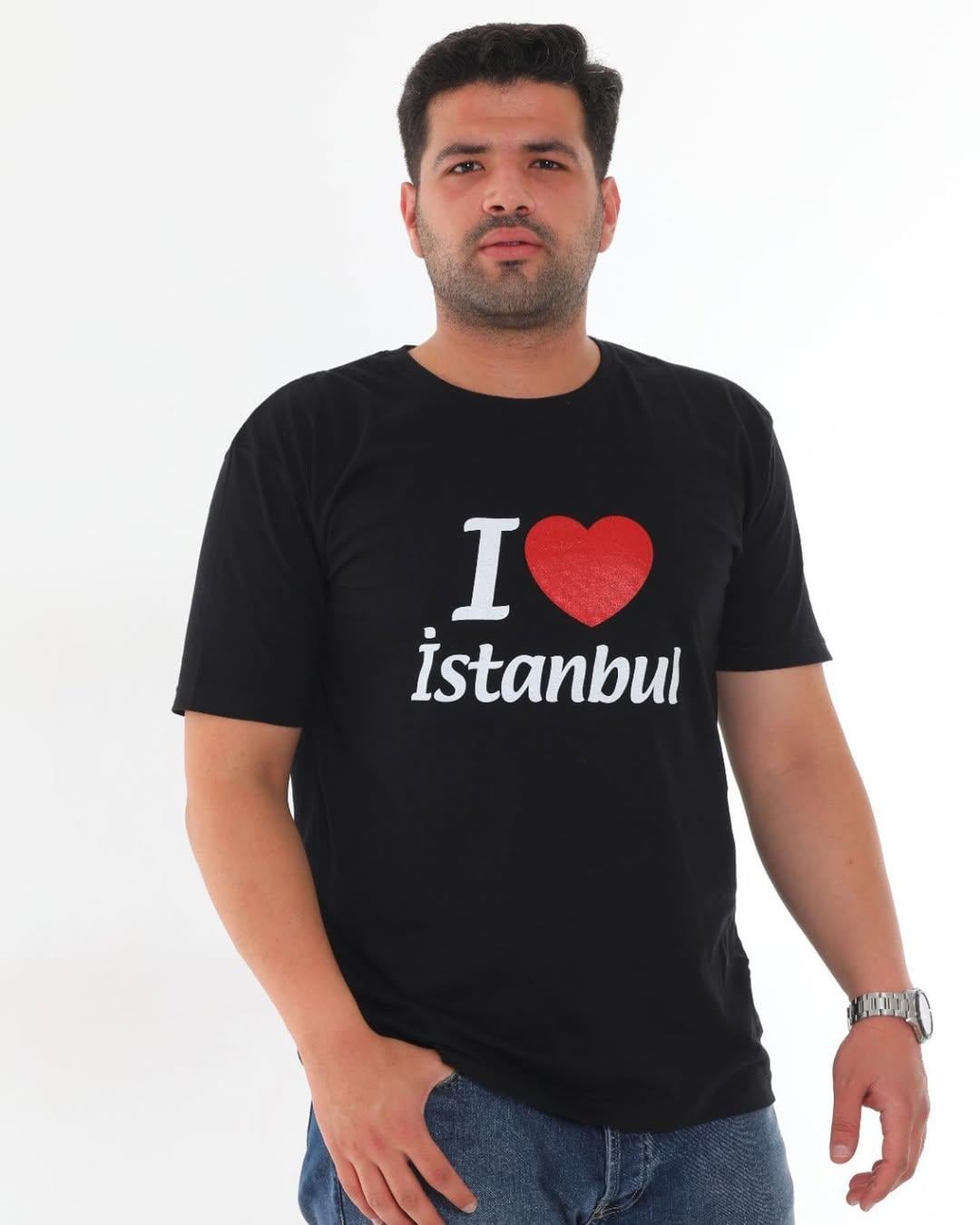 İ love İstanbul desenli düz siyah tişört