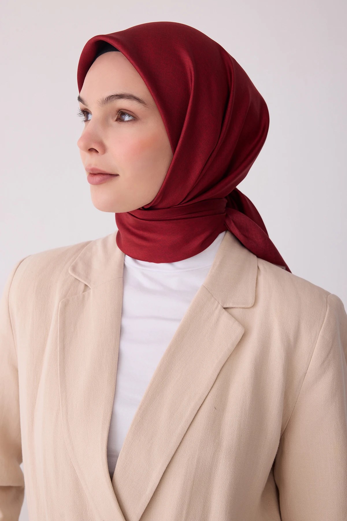 Belli Twill İpek Desenli Eşarp 4305D