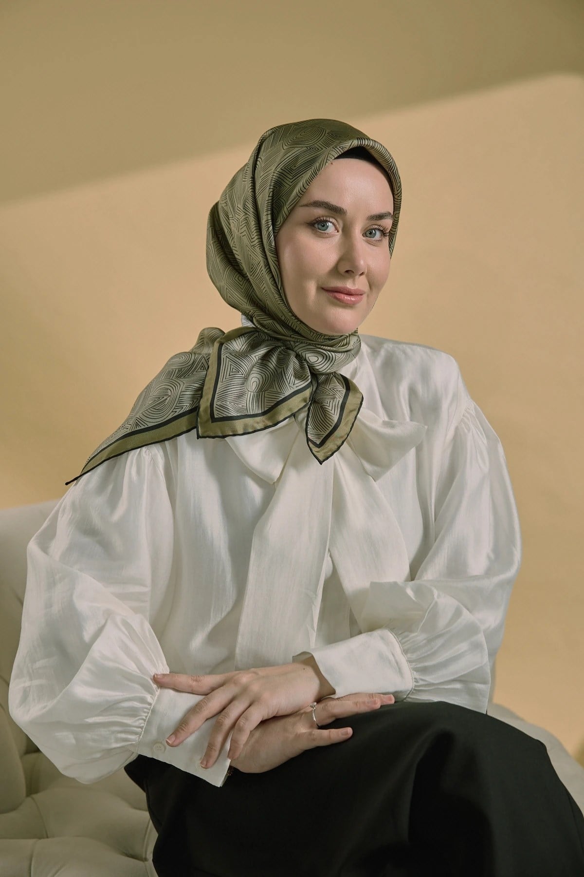 Silk Home Twill İpek Desenli Eşarp 11536