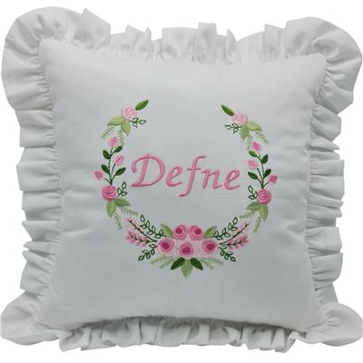İsimli  Rococo Laruel Desenli Takı Yastığı Pembe işlemeli Fırfırlı Beyaz 40x40 cm
