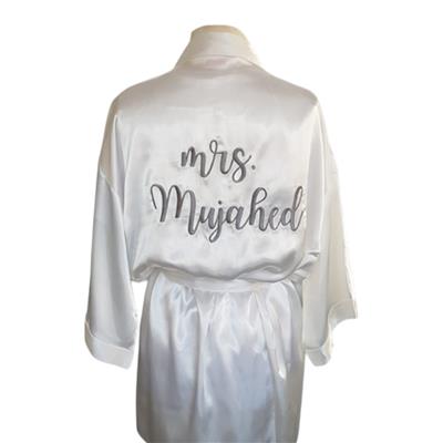 Kişiye Özel Nakışlı Gelin Sabahlığı Mrs.