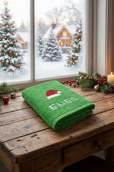 Kişiye Özel Yılbaşı Havlusu – İsimli Nakışlı Noel El Havlusu  30x50 cm Yeşil| Yeni Yıl Hediyesi