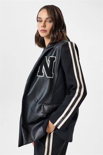 Kolları Şeritli Deri Garnili Atlas Ceket 