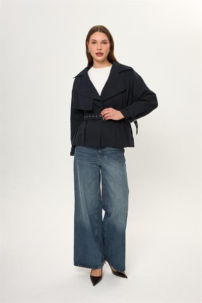 Pileli Kısa Trençkot