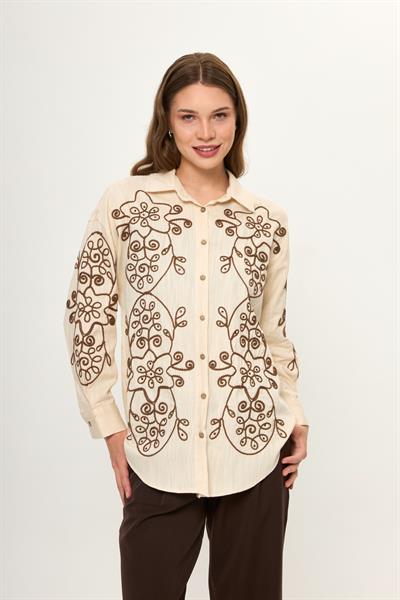 Bej %100 Pamuk Balıksırtı Desenli Nakış İşlemeli Kadın Gömlek