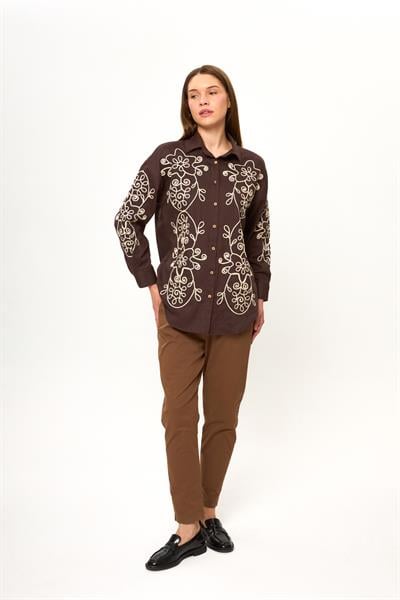 Kahve %100 Pamuk Balıksırtı Desenli Nakış İşlemeli Kadın Gömlek