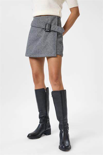 Kuşaklı Kaşe Şort Etek