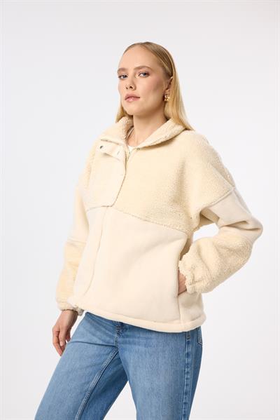 Polarlı Peluş Mont