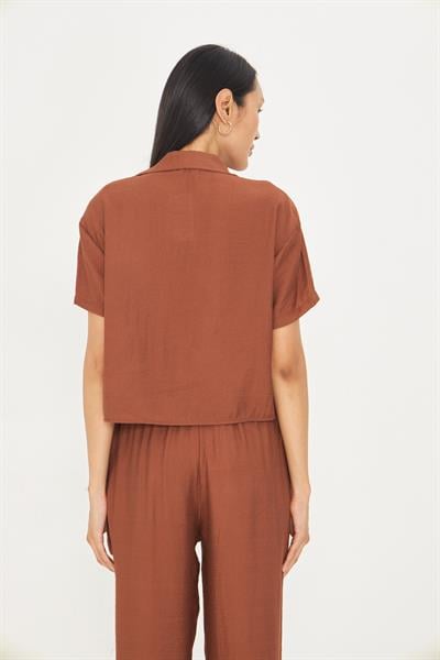 Cepli Kısa Keten Görünümlü Gömlek