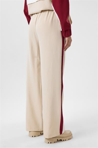 Üç Renkli Cepli Atlas Eşofman Altı