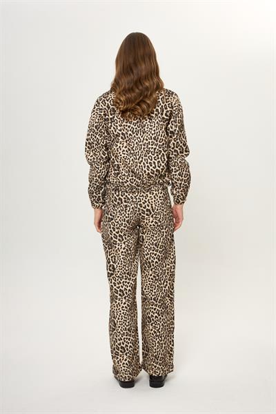 Leopar Desenli Yıkamalı Pantolon