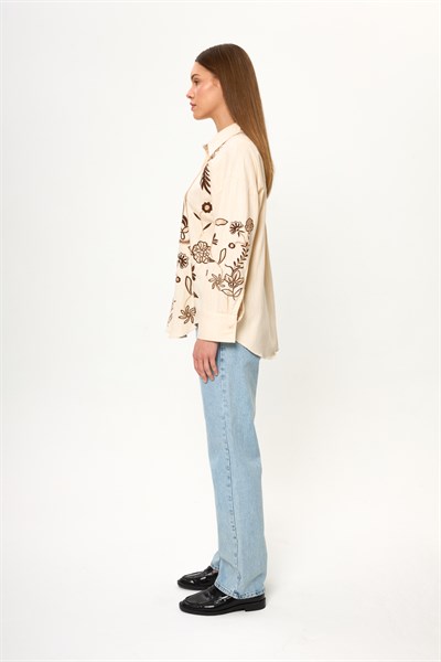 Boncuk Nakış İşlemeli Gabardin Gömlek