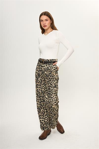 Leopar Desenli Yıkamalı Pantolon
