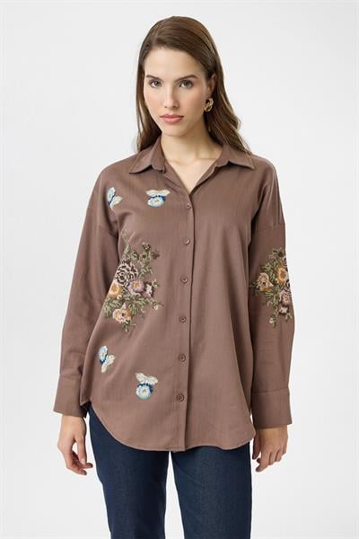 Kanaviçe Nakışlı Gabardin Gömlek