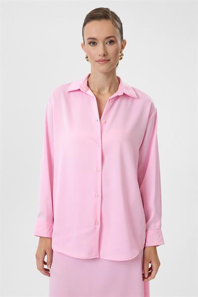 Klasik Saten Gömlek