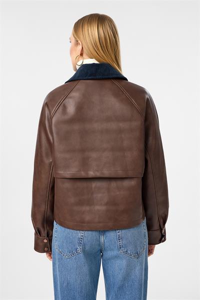 Kadife Detaylı Kısa Deri Ceket