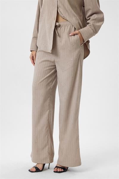 Çizgili Pullu Pantolon