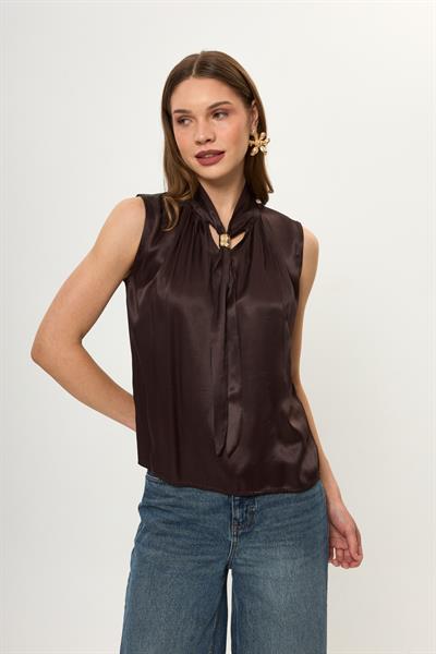 Fular Yakalı Saten Bluz