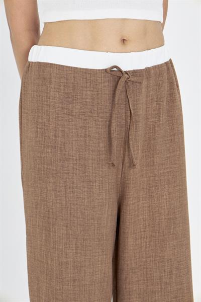 Beli Garnili Bağcıklı Bol Keten Görünümlü Pantolon