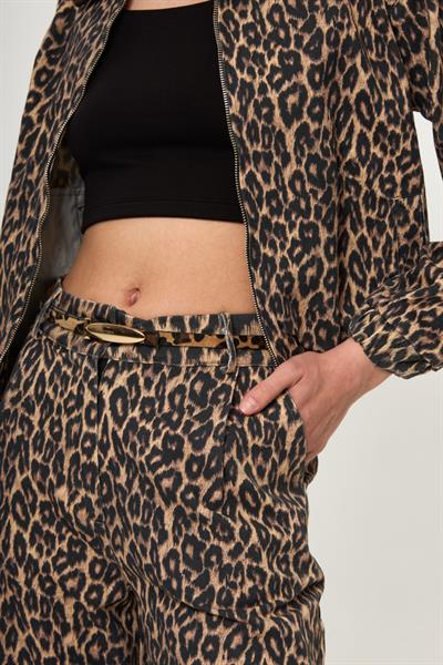 Leopar Desenli Yıkamalı Pantolon