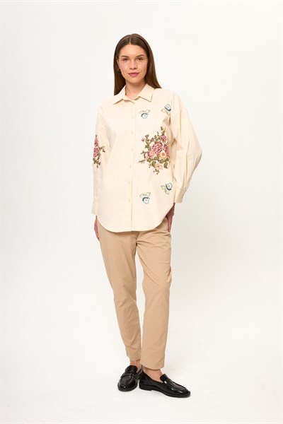 Kanaviçe Nakışlı Gabardin Gömlek 