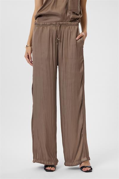 Kraşlı Saten Pantolon - Siyah