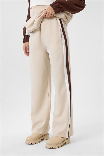 Üç Renkli Cepli Atlas Eşofman Altı