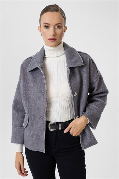 Cep Kapaklı Düğmeli Kaşe Kısa Kaban