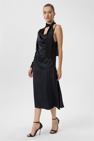 Tek Omuzlu Saten Bluz