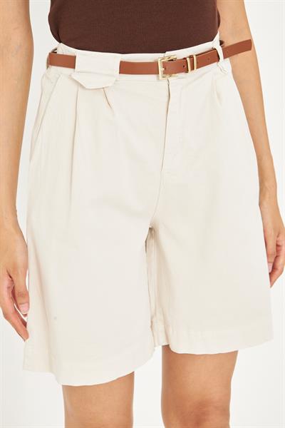 Kemerli Bermuda Şort