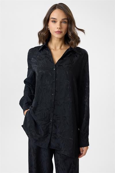 Desenli Saten Gömlek