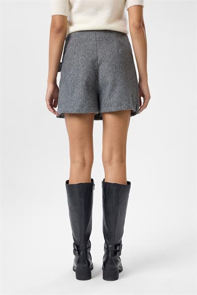 Kuşaklı Kaşe Şort Etek